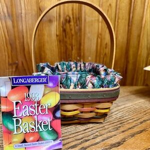 Longaberger 1996 Vintage Handwoven Easter Basket, Fabric liner,Plastic Protector